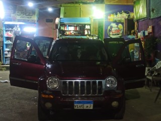 جيب ليبرتي 2002