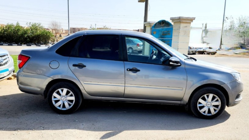 lada-granta-2020-big-3