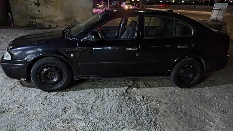 skoda-aoktafya-2009-a4-big-4