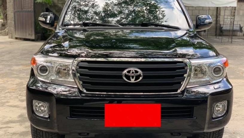 toyota-land-kroz-2014-big-4