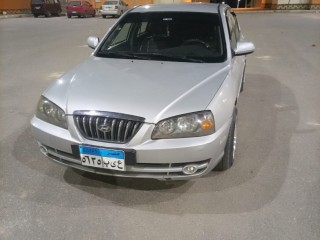 هيونداي الينترا 2004
