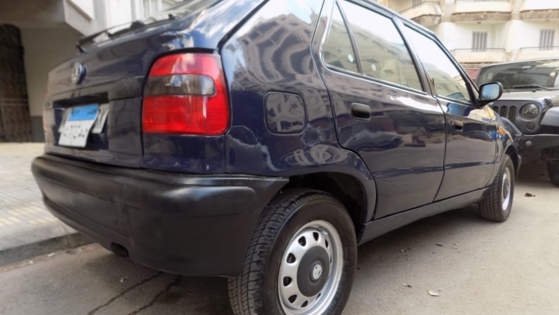 skoda-flyshya-1996-big-7