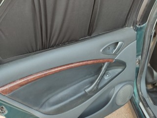 سيتروين 2001 c5