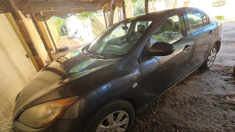 mazda-3-2010-big-6