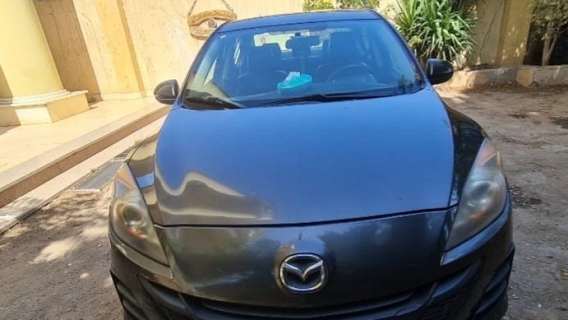 mazda-3-2010-big-8