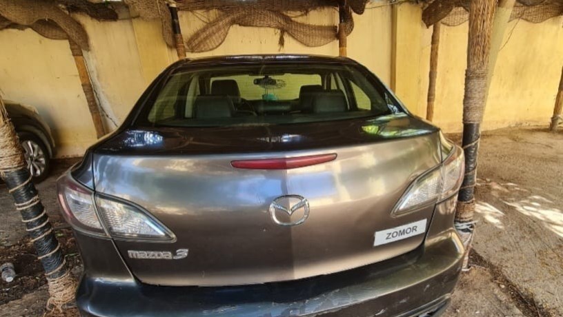 mazda-3-2010-big-2