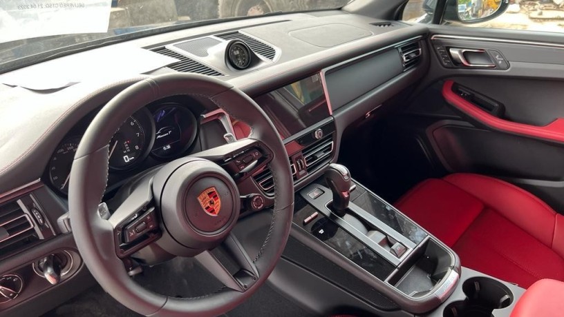 porshe-macan-2023-big-3