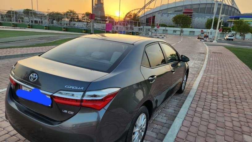 toyota-korola-2017-big-9