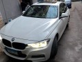 bmw320i-sport-small-0