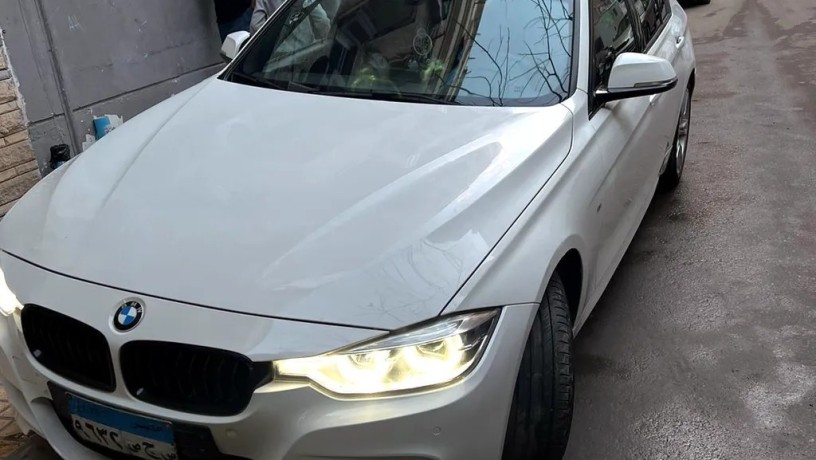 bmw320i-sport-big-0