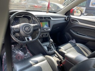 ام جي 2021 ZS