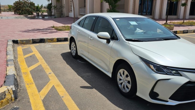 toyota-korola-2020-big-3
