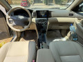 toyota-korola-2006-small-2